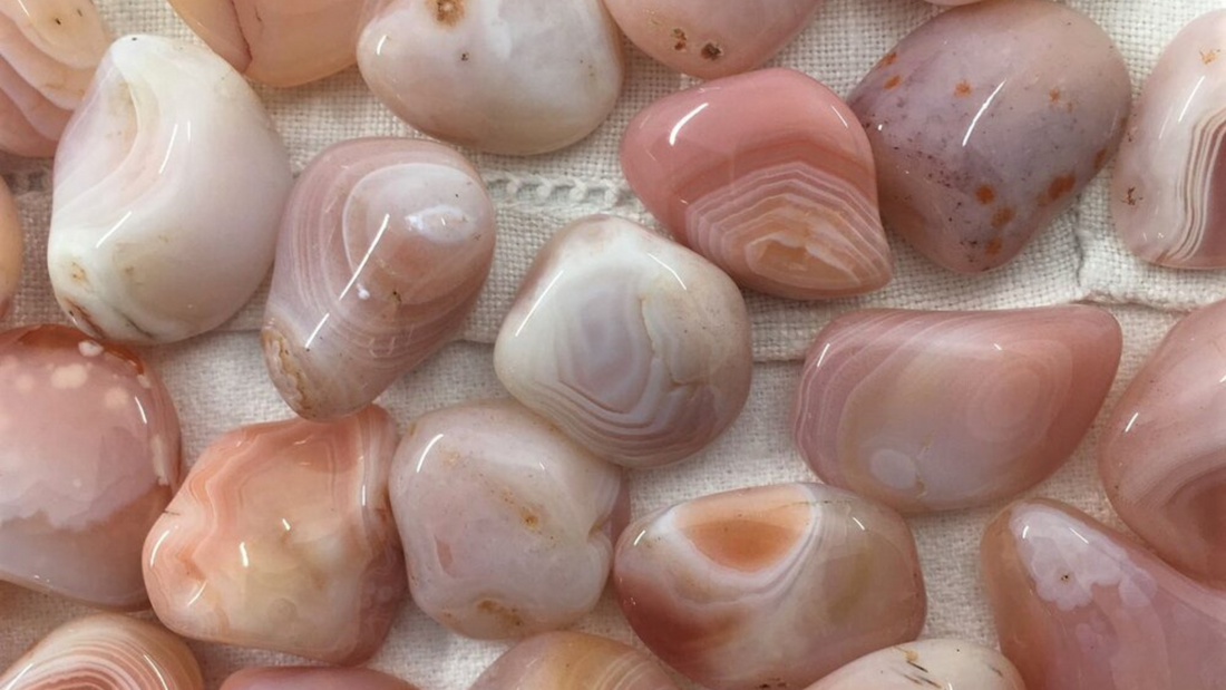 A Guide To Understanding and Appreciating Peach Agate