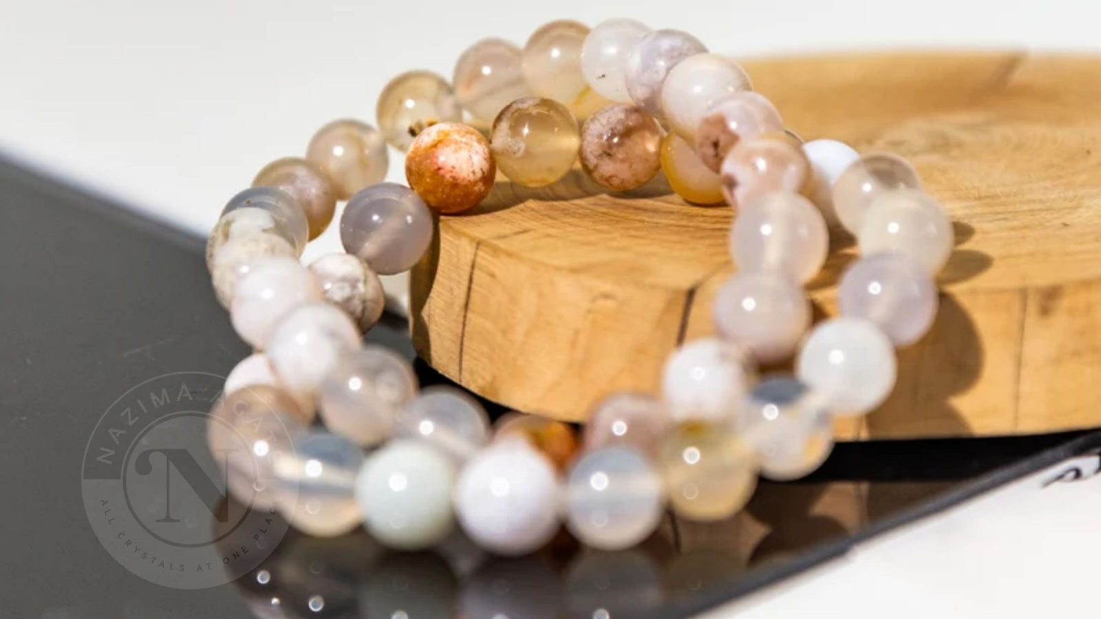 Agate Flower Bracelet: Purify The Energy Around You