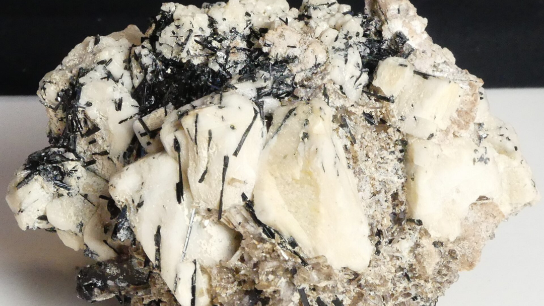 Orthoclase in Aegirine – The Hidden Gem from Norway!