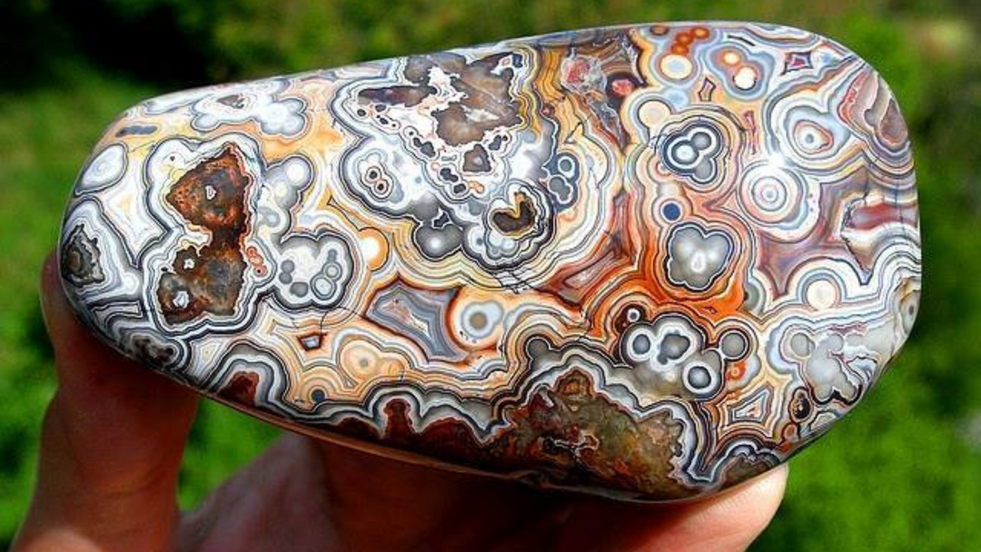 The Secret Behind Spotted Agate's Healing Powers